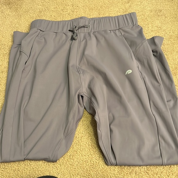 Women’s joggers - Picture 9 of 11